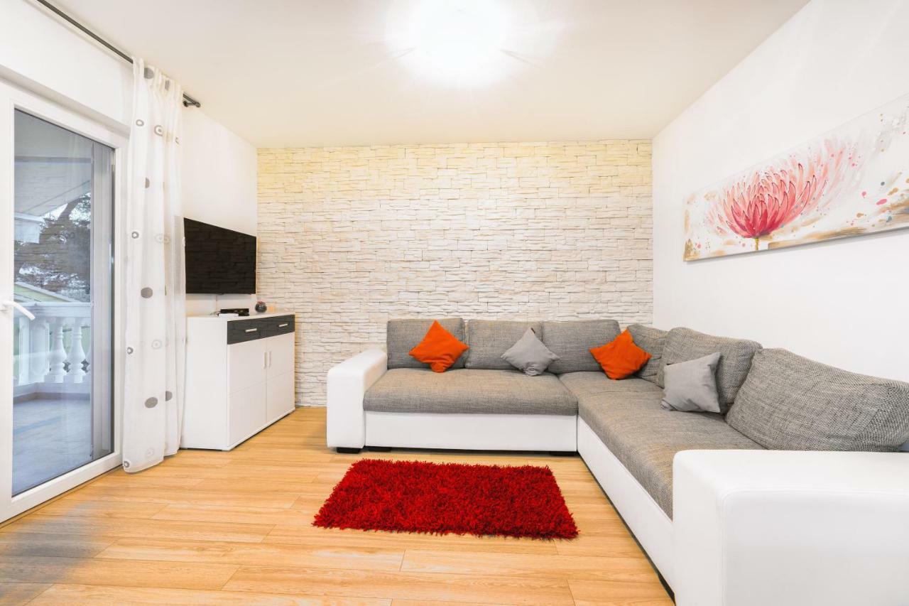 Vila Vodice Apartment Luaran gambar